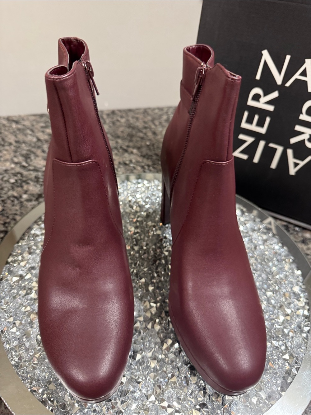 Naturalizer Braxton Burgundy Platform Ankle Boots NEW 11 - Picture 4 of 15